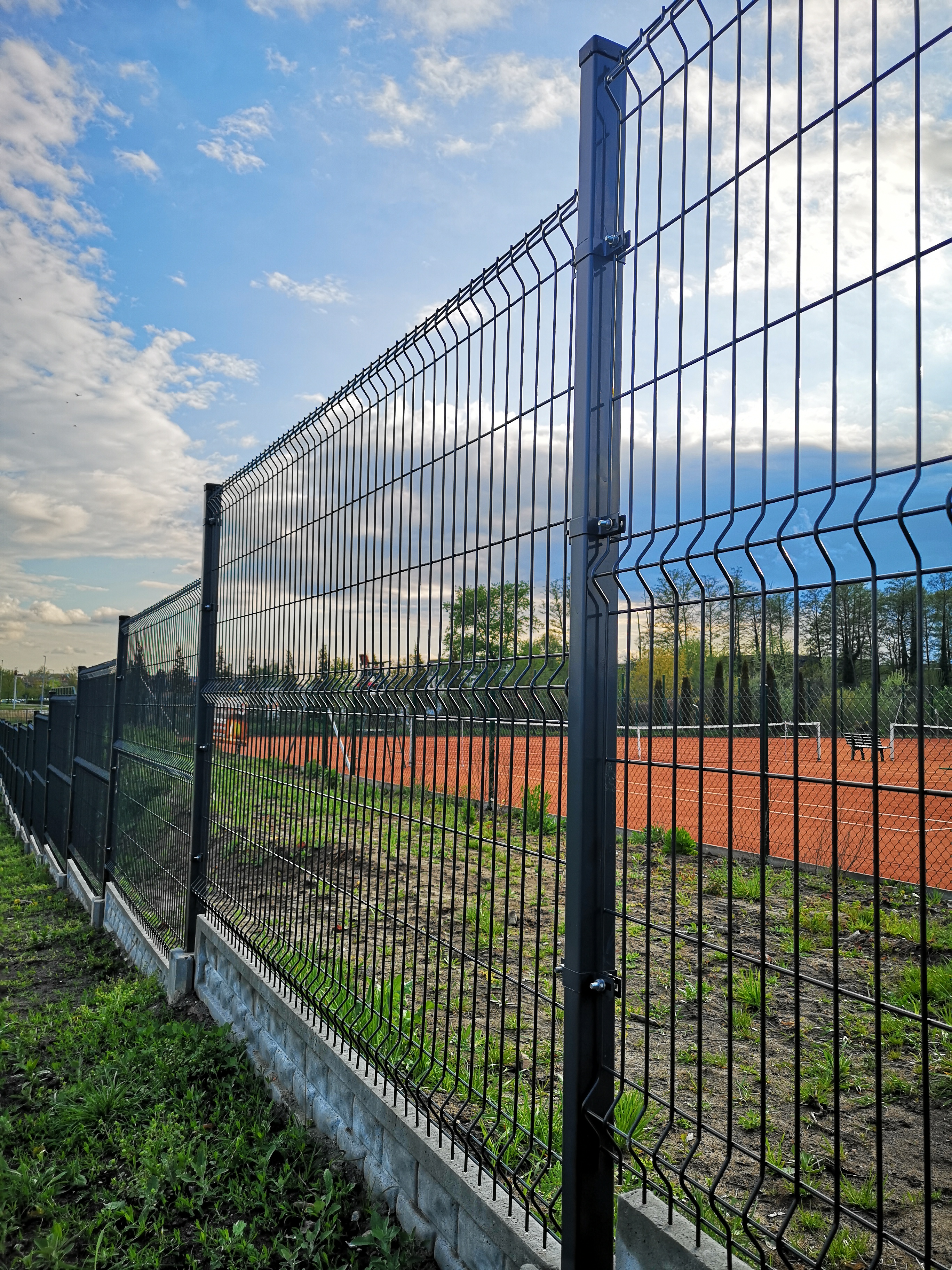 panele ogrodzeniowe 3D na podmurówce, 1,7m wysokość ogrodzenia